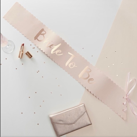 NIB Pink & Rose Gold Bride to Be Sash, Bridal Shower & Bachelorette - Wedding - Picture 2 of 5